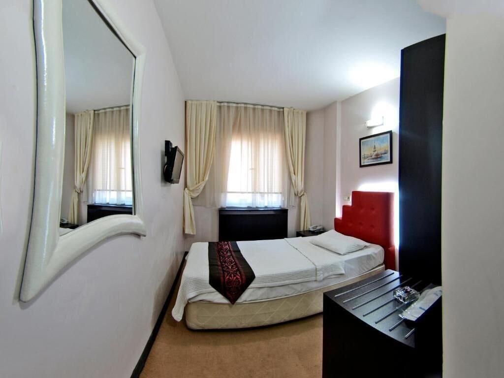 Hotel Timya Истанбул Екстериор снимка