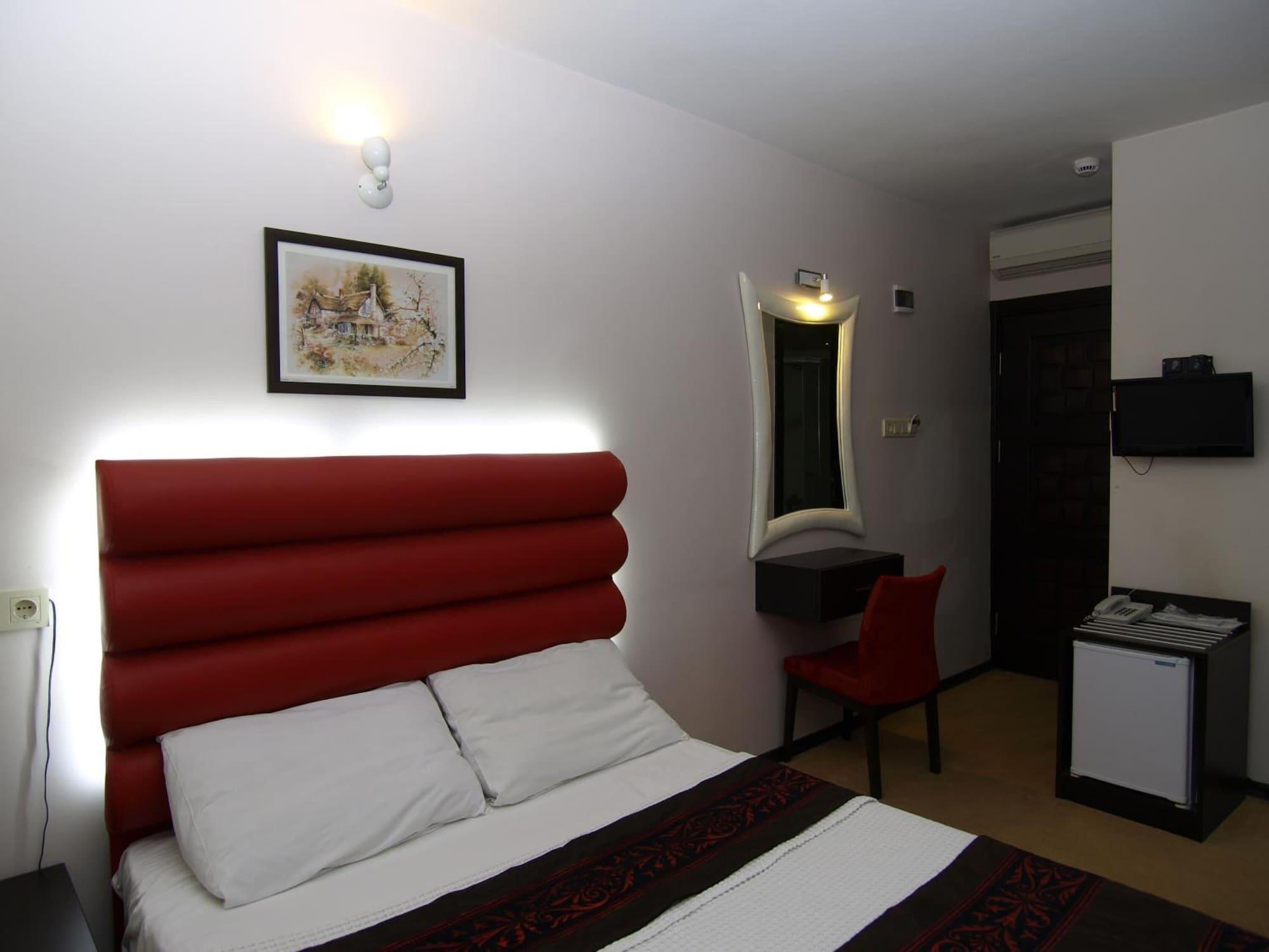 Hotel Timya Истанбул Екстериор снимка