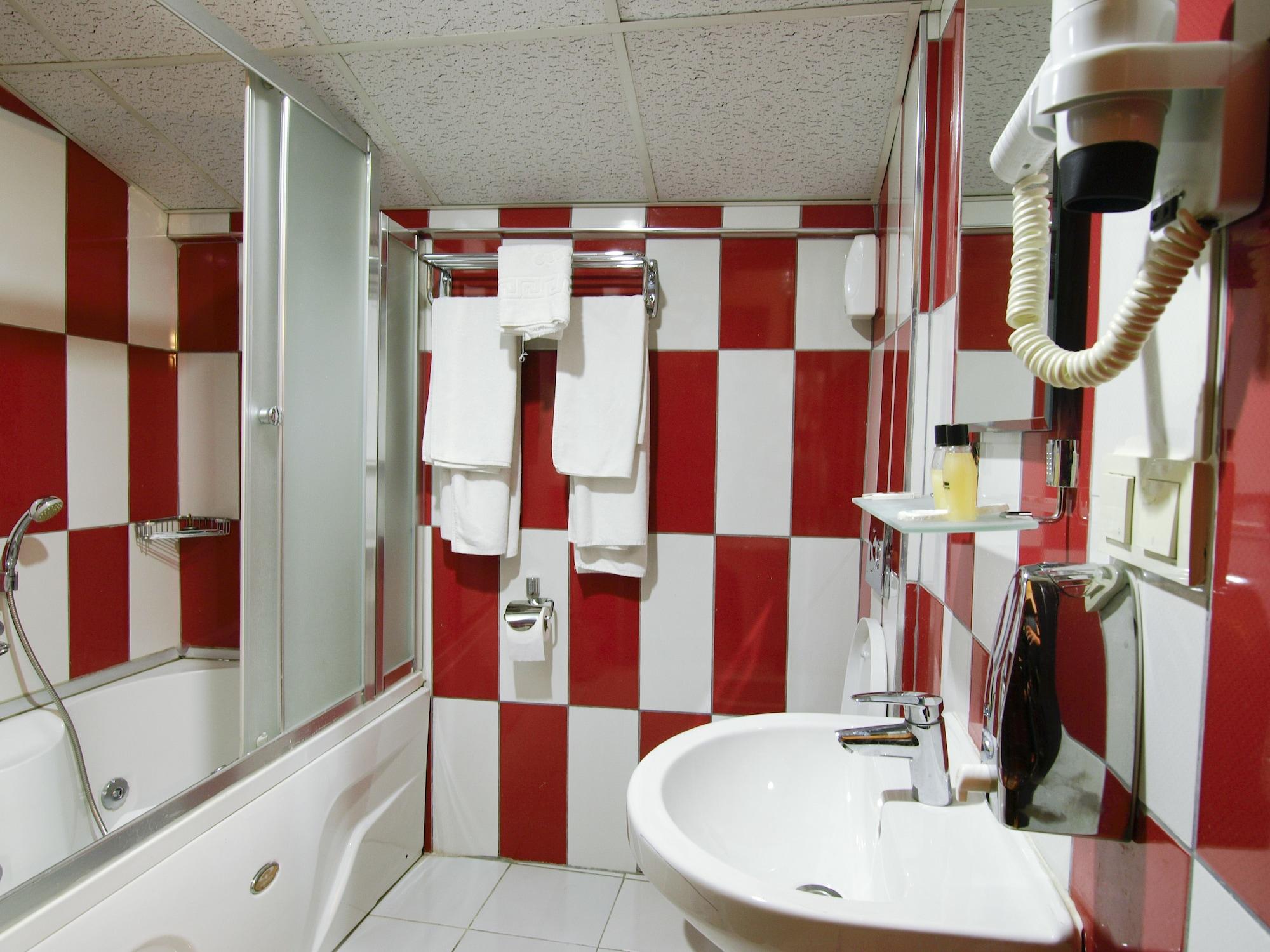 Hotel Timya Истанбул Екстериор снимка