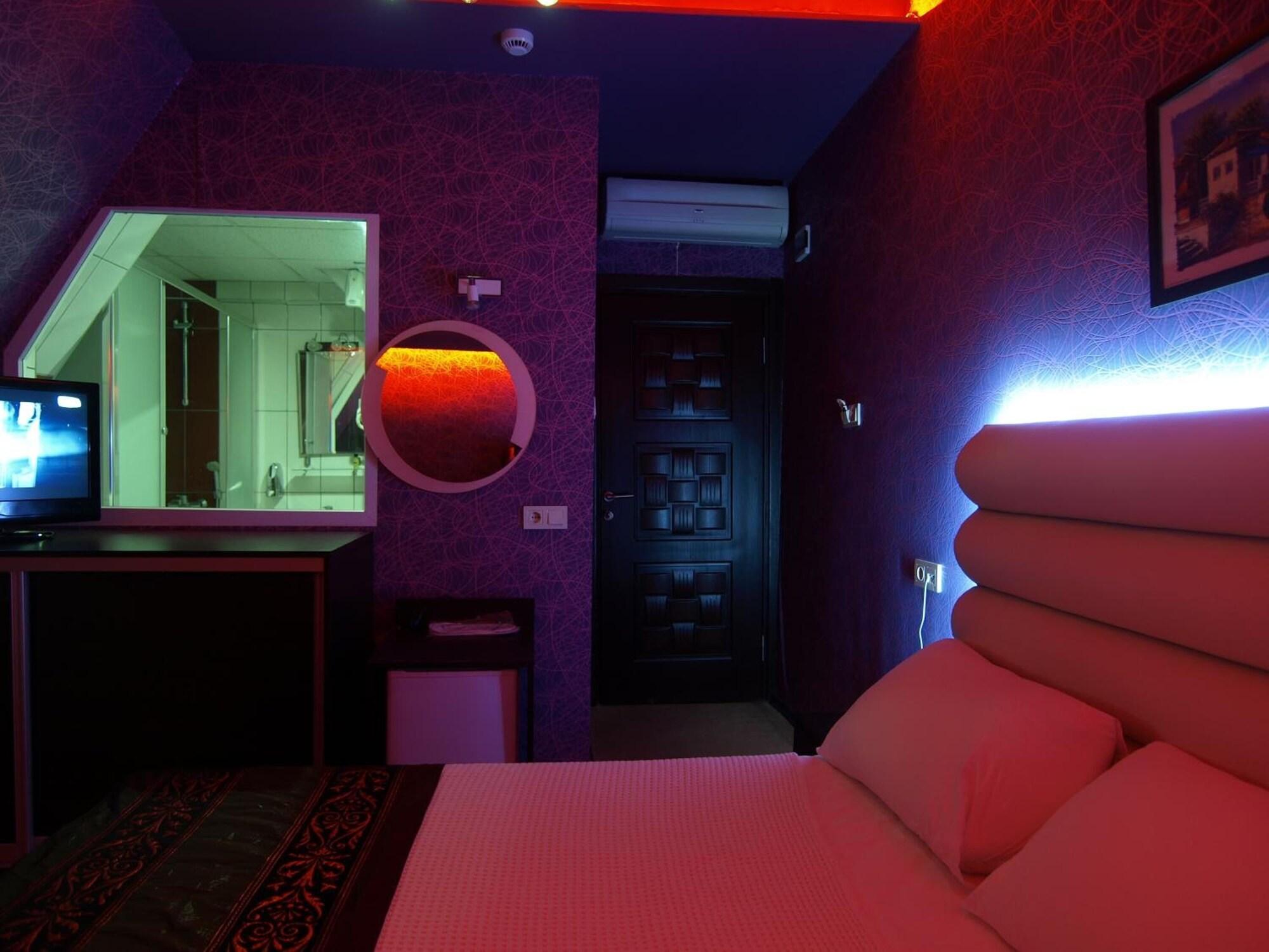 Hotel Timya Истанбул Екстериор снимка